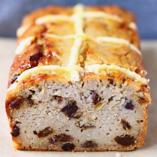 GF Vegan Hot Cross Bun Loaf - Recipe photo by rhiansrecipes