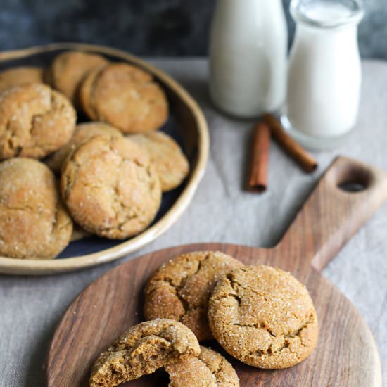 Molasses Sugar Cookies - Recipe photo by goldenbarrel