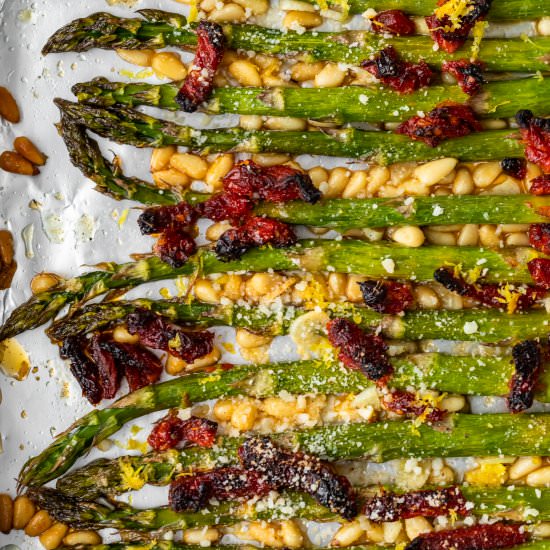 OVEN ROASTED ASPARAGUS - Recipe photo by the cookie rookie