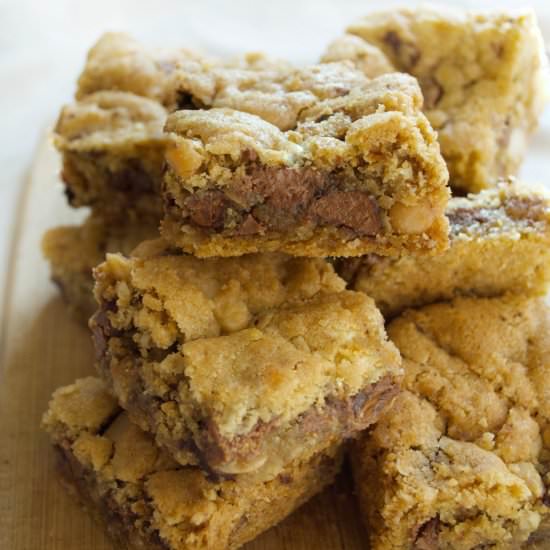 chocolate chip cookie bars - Recipe photo by saramellas