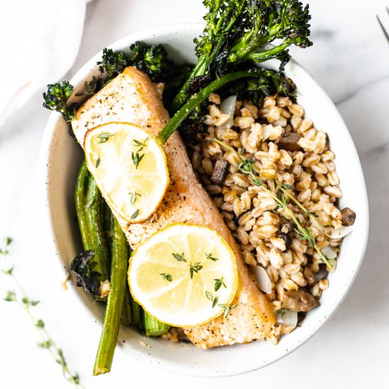 Salmon and Broccolini Umami Bowl - Recipe photo by heyemilyann