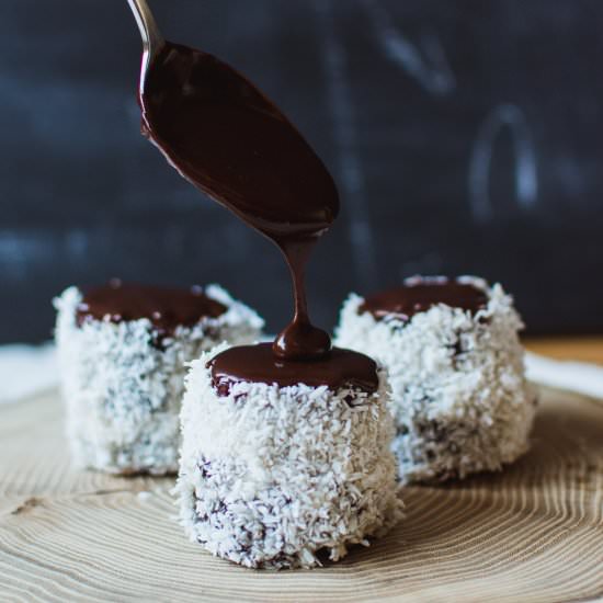Russians' hats – chocolate dessert - Recipe photo by curryandlove