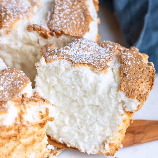 Angel Food Cake - Recipe photo by ihearteating