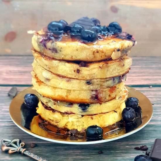 Blueberry Cocao Superfood Pancakes - Recipe photo by Justina Elumeze
