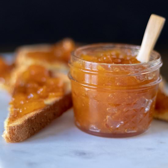 Easy Apricot Jam - Recipe photo by 86Eats