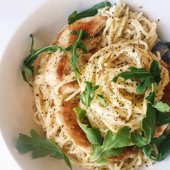 Creamy Chicken Cacio e Pepe - Recipe photo by Mamaofmontreal