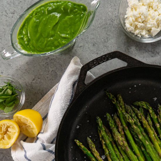 Asparagus with Spring Pea Puree - Recipe photo by IndiafromIndiana