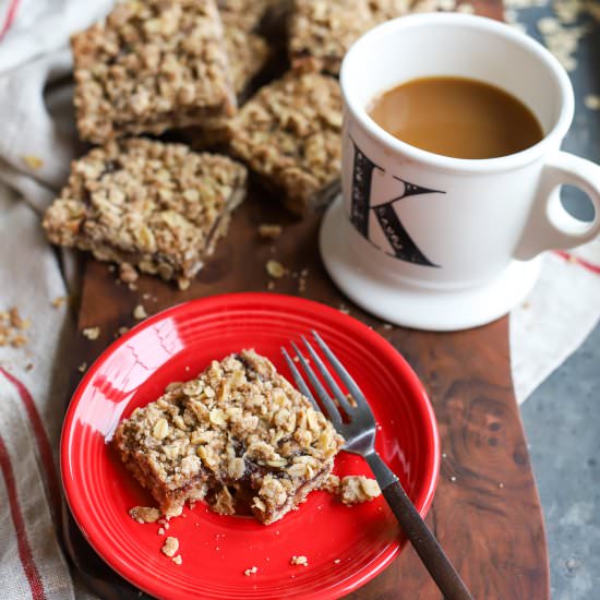 Oatmeal Jam Bars - Recipe photo by goldenbarrel