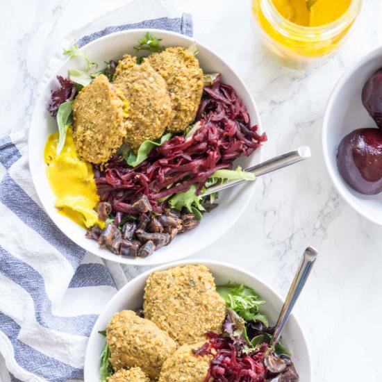 Turmeric Falafel Bowl - Recipe photo by Smart Nutrition