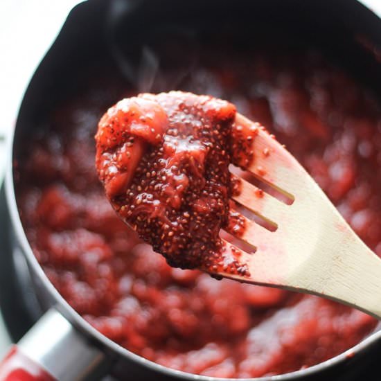 STRAWBERRY CHIA JAM - Recipe photo by VeganWithCurves
