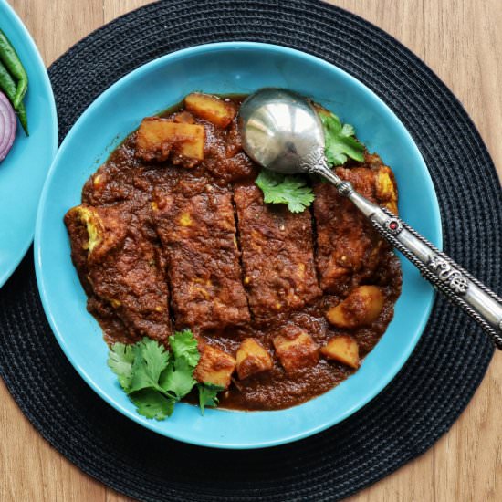 Omelette in Spicy Curry - Recipe photo by Rapti B