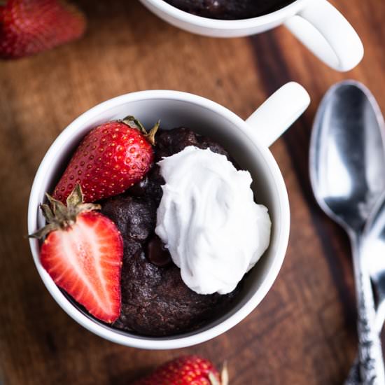 Paleo Chocolate SunButter Mug Cakes - Recipe photo by chelseajoyeats