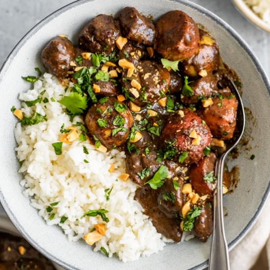 Vegan massaman curry - Recipe photo by thecuriouschickpea