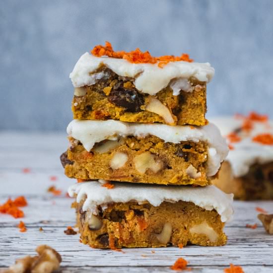 Paleo Carrot Cake Bars - Recipe photo by Shuangys Kitchensink