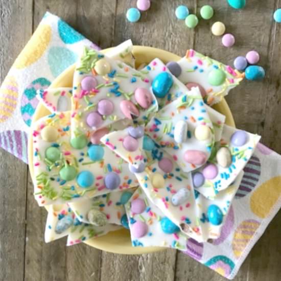 White Chocolate Easter Bunny Bark - Recipe photo by Skinny Sweets