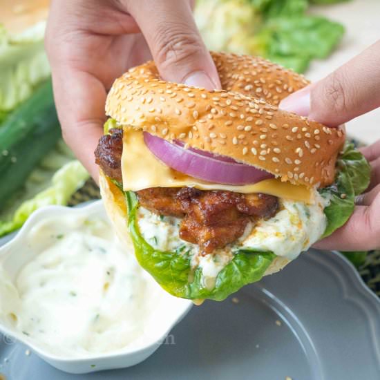Baked BBQ Chicken Thighs Burger - Recipe photo by Rivertenkitchen