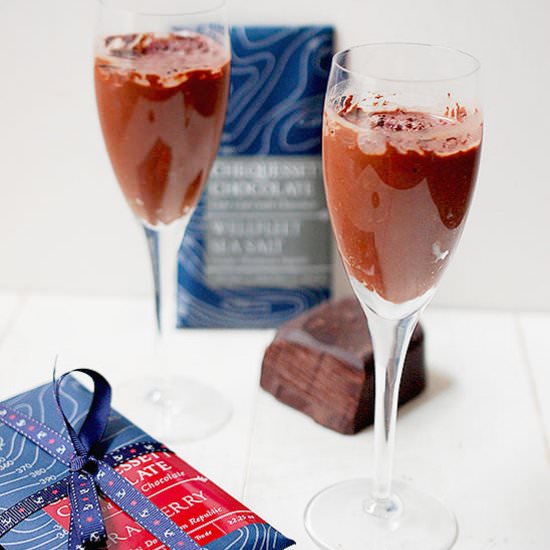 2-ingredient chocolate mousse - Recipe photo by evabakes