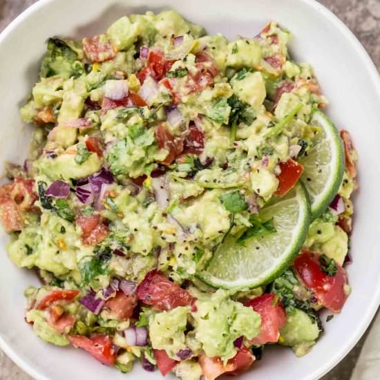 Easy Guacamole Recipe - Recipe photo by ValentinasCorner
