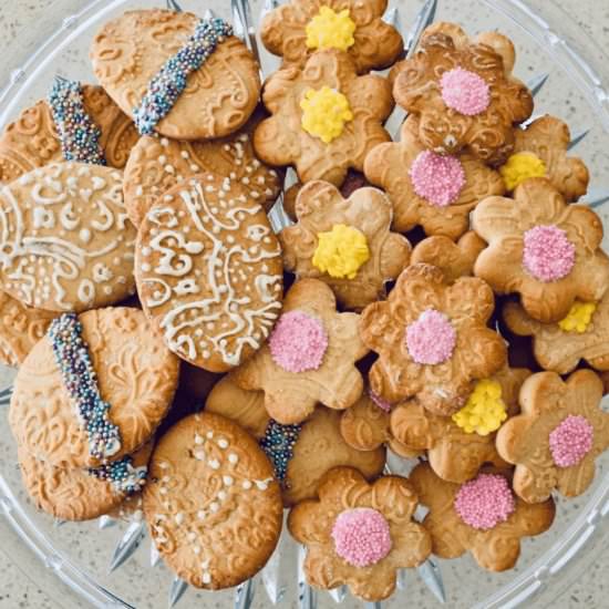Easter Biscuits - Recipe photo by cookingwithnanaling