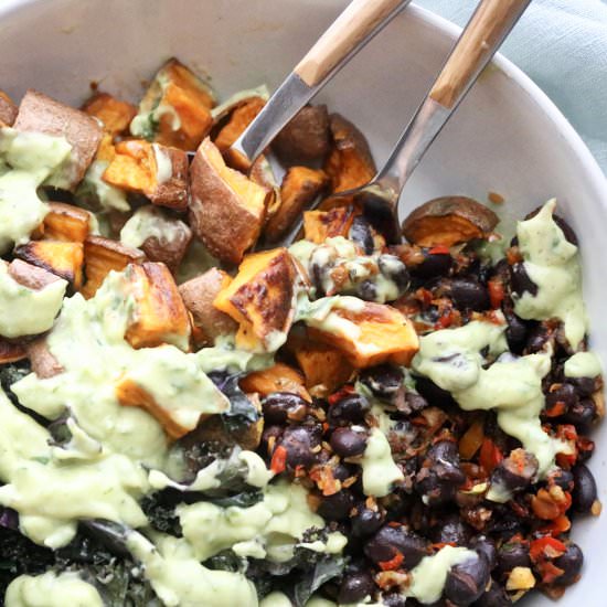 Sweet Potato Black Been Buddha Bowl - Recipe photo by Pinchmegood