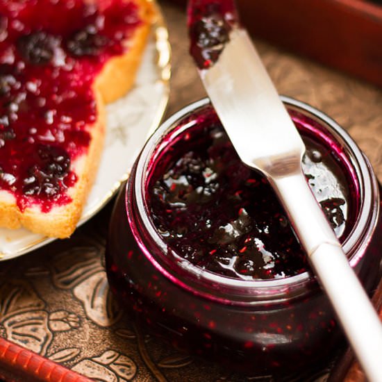 Berry Refrigerator Jam Recipe - Recipe photo by MunatyCooking