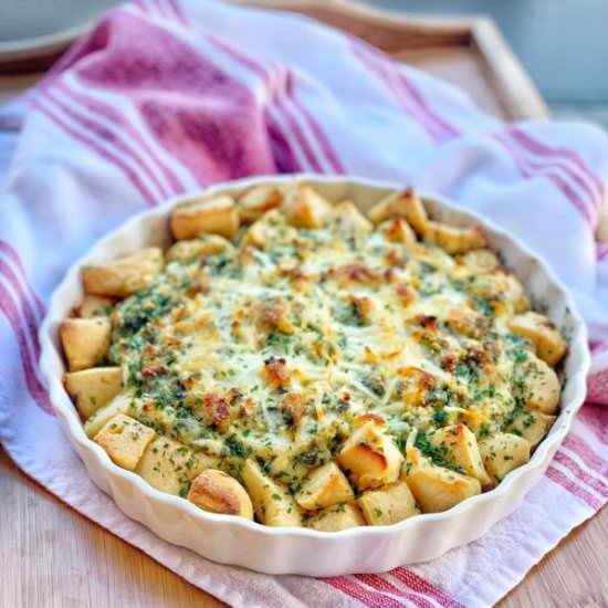 Cheesy Baked Spinach Dip - Recipe photo by Chateau Dumplings
