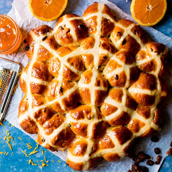 Hot cross buns + marmalade glaze - Recipe photo by KitchenSanctuary