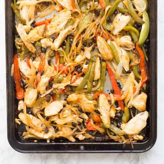 Sheet Pan Chicken Fajitas - Recipe photo by Smart Nutrition