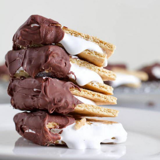 3 Ingredient Frozen S'mores Bars - Recipe photo by sinfulnutrition