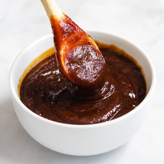 Date Sweetened Korean BBQ Sauce - Recipe photo by okonomi kitchen
