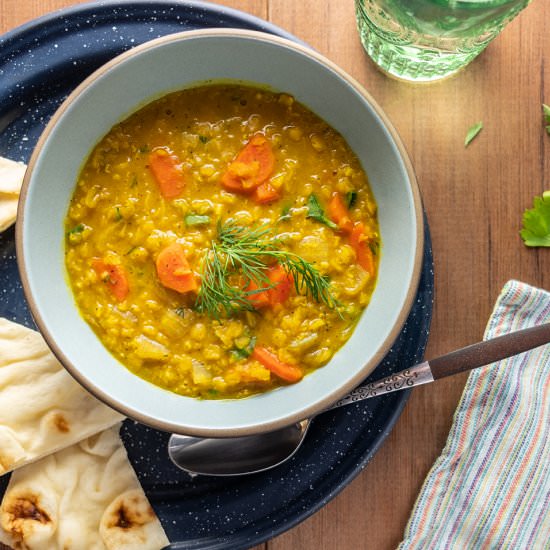 Vegetarian Lemon Lentil Soup - Recipe photo by jodiloves