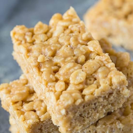Vegan Rice Crispy Treats - Recipe photo by thebigmansworld