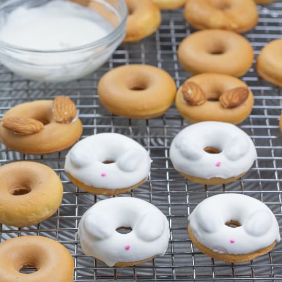 Easter Bunny Donuts - Recipe photo by drivemehungry