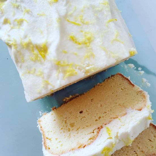Keto Lemon Poundcake - Recipe photo by Naughty and Nice Kitchen