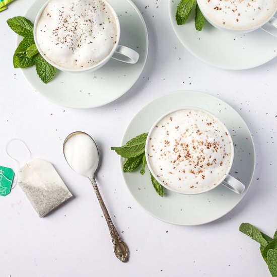 Chocolate Peppermint Tea - Recipe photo by thedomesticdietitian