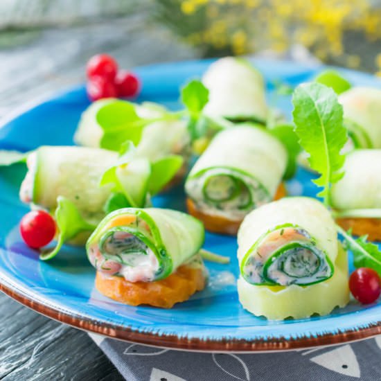 Smoked Salmon Cucumber Rolls - Recipe photo by niftyrecipe