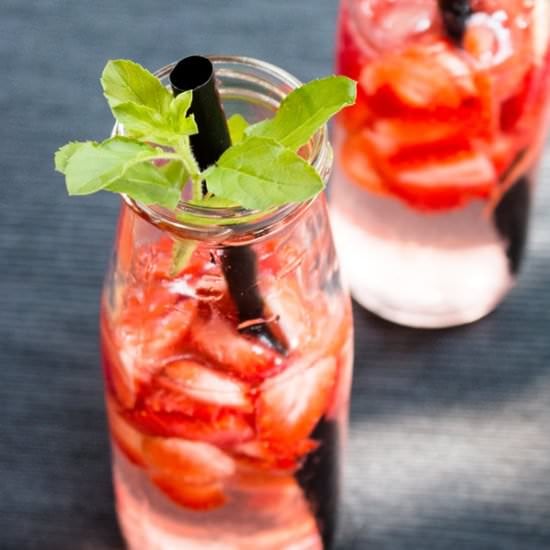 Strawberry Infused Water - Recipe photo by MasalaHerb