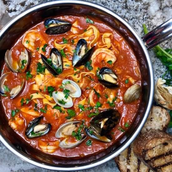 Seafood Cioppino Pasta - Recipe photo by AlyRomero