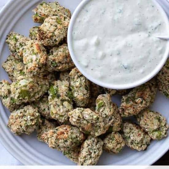 Baked Veggie Tots - Recipe photo by veggiesdontbite