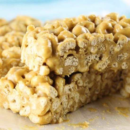 No Bake Peanut Butter Cheerio Bars - Recipe photo by bakingyouhappier