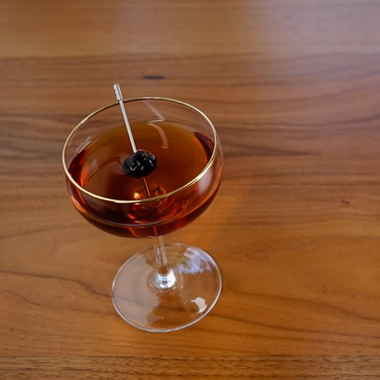Manhattan Cocktail Recipe - Recipe photo by therituals