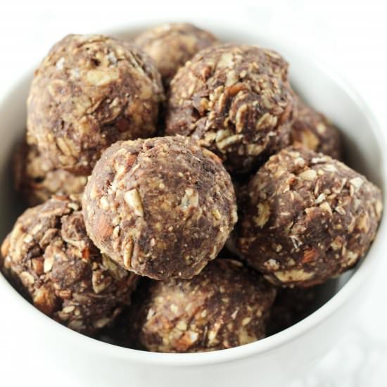 Chocolate Peanut Butter Snack Balls - Recipe photo by milehighmitts