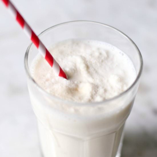 Vanilla Milkshakes W/out Ice Cream - Recipe photo by JensJourney