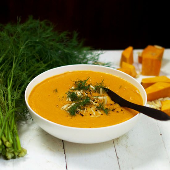 Creamy Curried Pumpkin Soup (raw) - Recipe photo by oliviabudgen