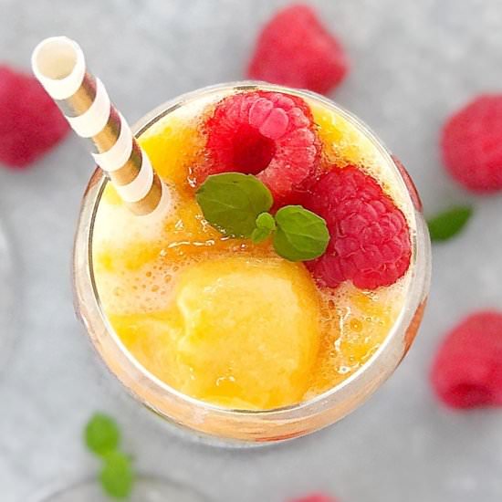 Frozen Peach Bellini - Recipe photo by chef not required