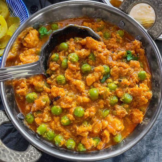 Chicken Keema Matar Recipe - Recipe photo by EasycookingwithMolly