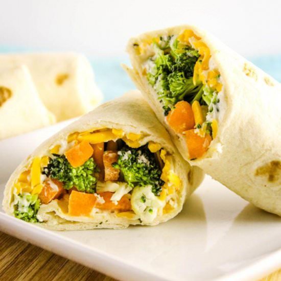 Easy Vegetable Pizza Wrap - Recipe photo by bakingyouhappier