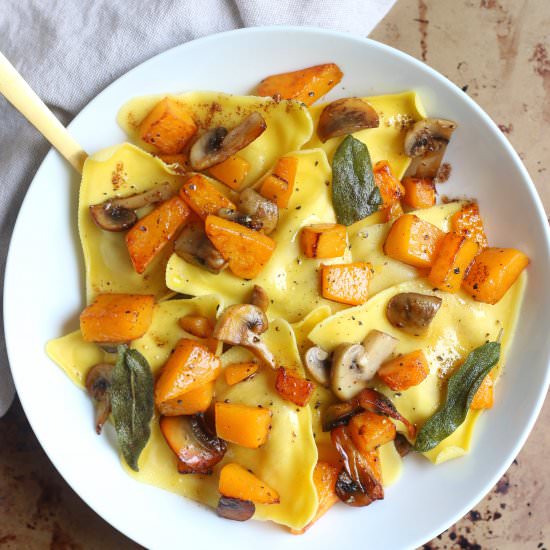Butternut Squash Ravioli - Recipe photo by GrabSomeJoy