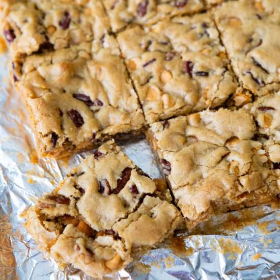 One-Bowl Butterscotch Blondies - Recipe photo by peanut.blossom
