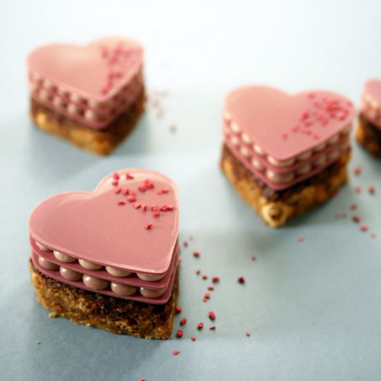 Ruby Chocolate Plaisir Sucré - Recipe photo by Cake Lab